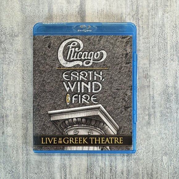 Chicago / Earth, Wind & Fire: Live at the Greek Theatre (Blu-ray, 2004) - Picture 1 of 4